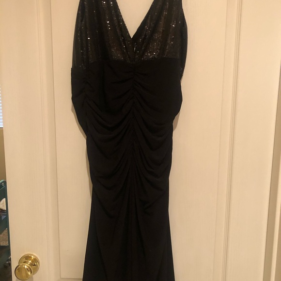 Black Cocktail Dress W/Sequence - Picture 4 of 7